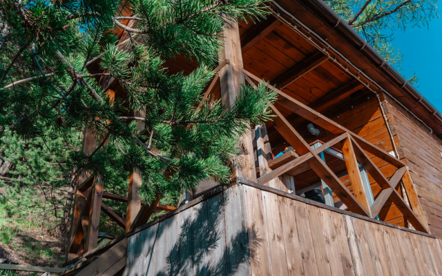 Nebo Baykala Guest House