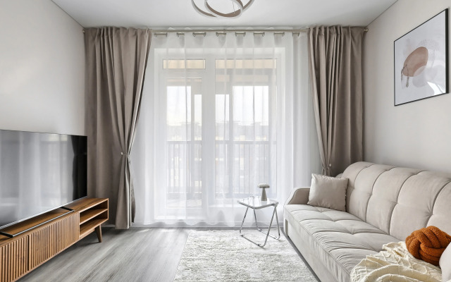 Myhome Yourhome Na Uralskoy 23 Flat