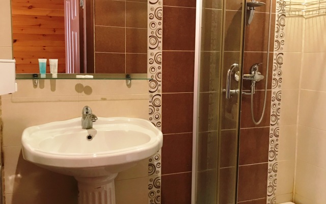 Kungut Hotel & Resort