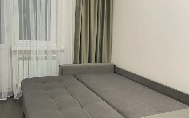 Na Verkhney Naberezhnoy 161/13 Flat