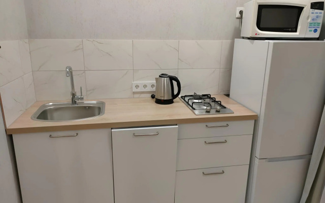 Vorovskogo 21 na 6 gostey ryadom s metro Flat