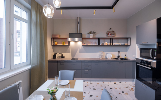 Sovremennye U Metro Pokryshkina Apartments