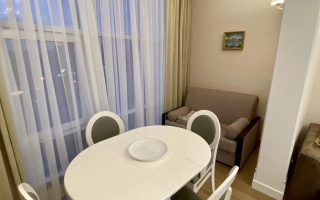 Prostornye Apartamenty V Tsentre Sochi Naprotiv Tsirka Flat