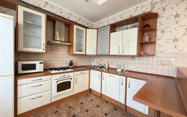 Квартира в 100 метрах от Кремля