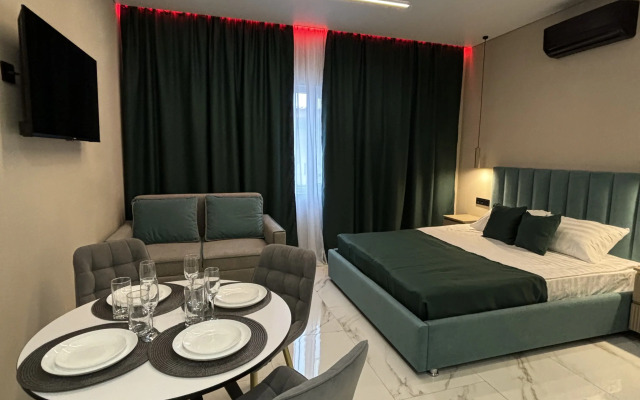 Na Zapadnom Obkhode Flat
