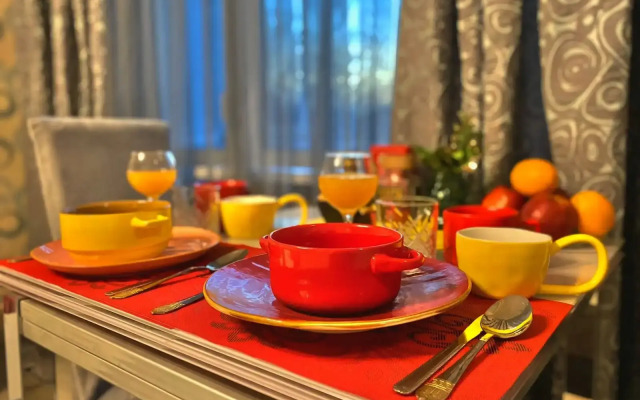 Квартира GoldApart на Каховке