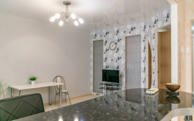 Квартира на Московской с видом на футбольное поле