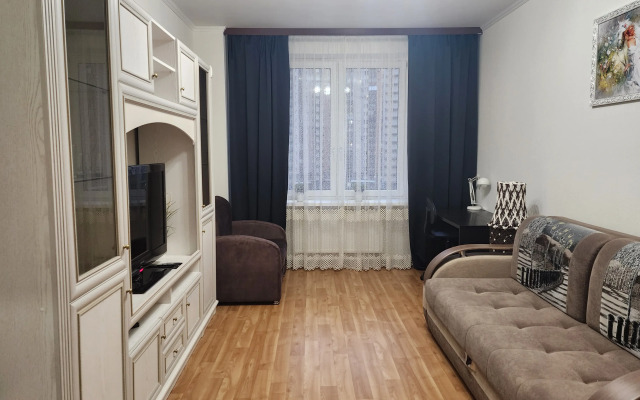 Uyutnaya Dvukhkomnatnaya Flat