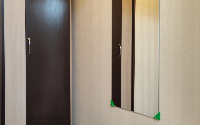 V Rybnoy derevne Flat