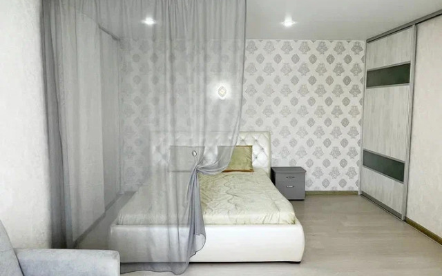 Na Oktyabryskoy Ulitse Flat