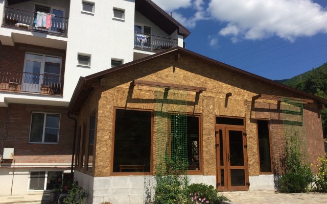 Green Line Guest House