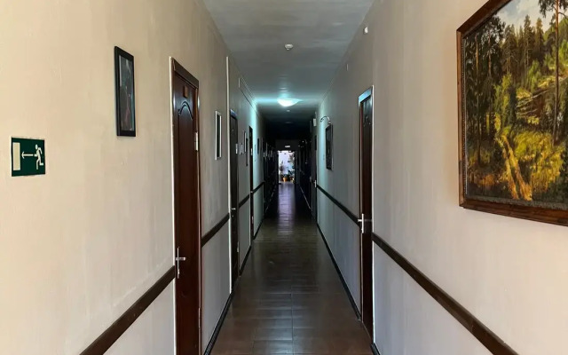 Cherkesskij Aul Hotel