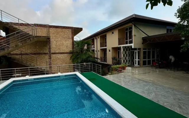 Отель Aqua DeLuxe