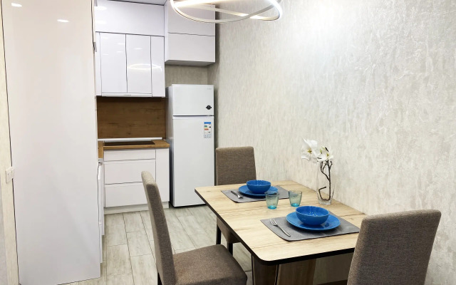 Na ulitse Promyshlennaya 4 Apartments