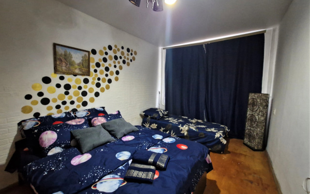 2Kh Komn Na Oranzhereynoy Flat