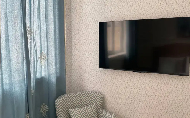 Частный дом с Бассейном у Леса