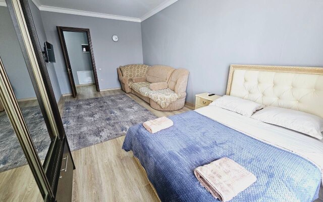 Квартира Sutochno Kvartira05