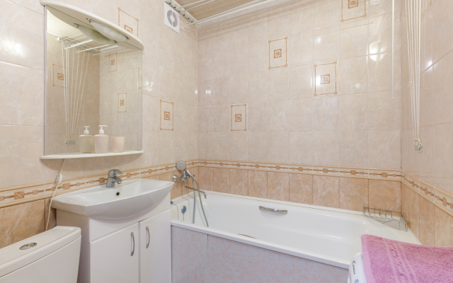 Na Prospekte Lenina 76 Flat