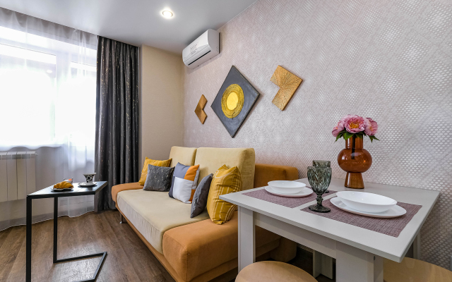 Uyutnaya Studiya Na Ploschadi Kalinina Apartments