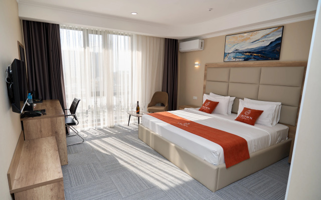 Crown Hotel Bishkek Hotel