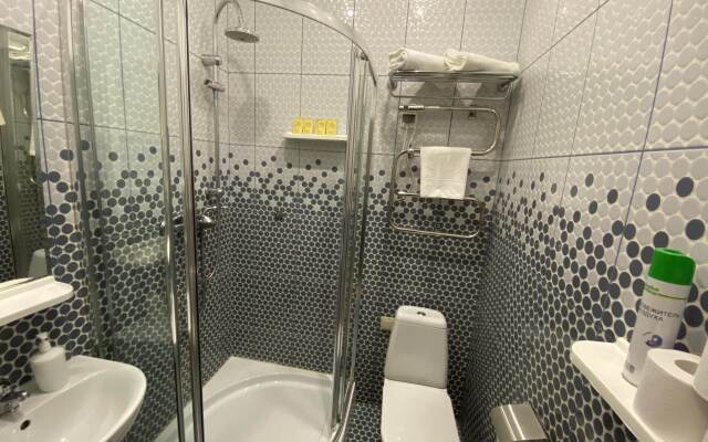 812 Hotel