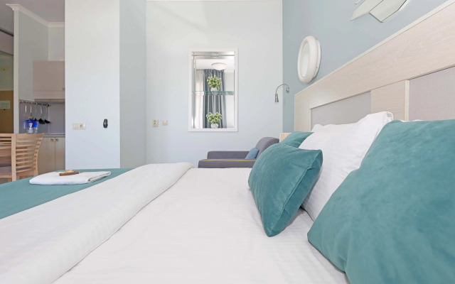 Квартира с Видом на Море - Navy