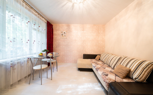 Квартира Стильная двухкомнатная квартира Natali apart на метро Зюзино