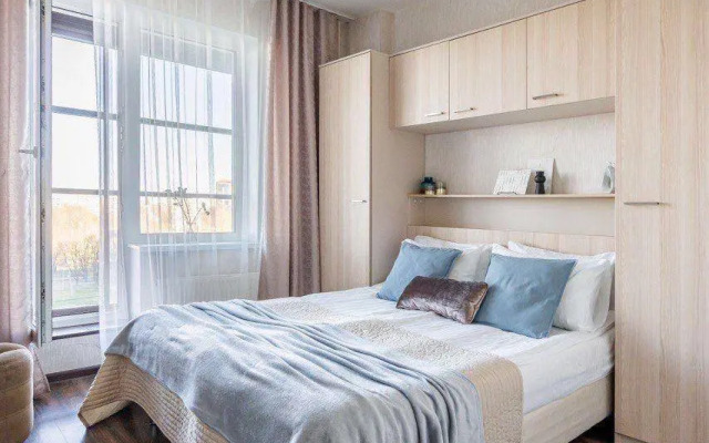Uyutniye 1-Komnatniye S Vidom Na Park Apartments