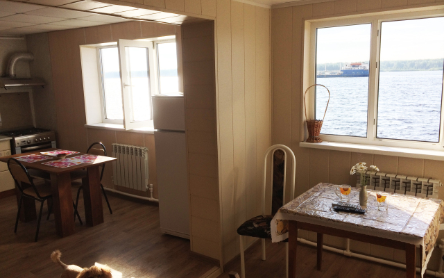 Chaika Guest House