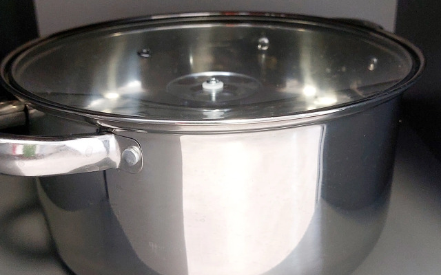 V Vishnevoy Gorke Ryadom S Termy Voda Flat