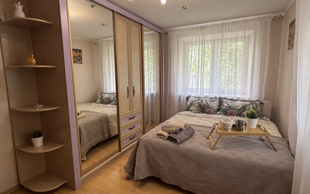 Na Naberezhnoy Flat