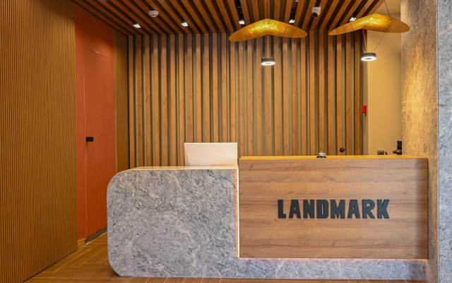 Hotel Landmark