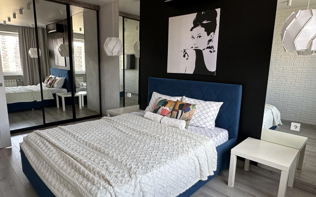 Madame v Putilkovo Flat