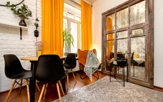 Апартаменты Studio Loft Belinsky в центре города