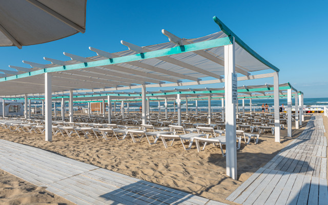 Alean Club Majestic Hotel