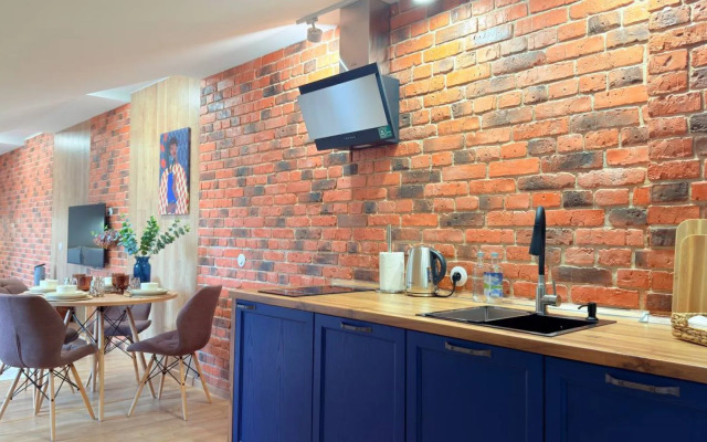 Yevrouyut Yarkaya Studiya V Samom Tsentre Flat