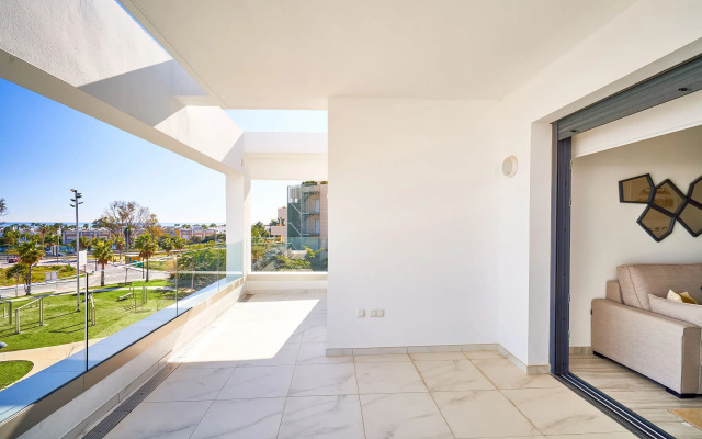 Los Miradores del Sol by Mar Holidays Apartments