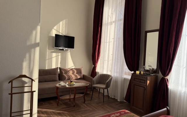 Бутик-Отель Варваци