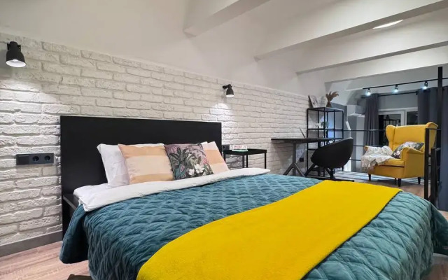 Dvukhurovnevye apartamenty u Moskvy-Reki Apartments
