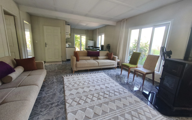 Mürteza Çam Private house