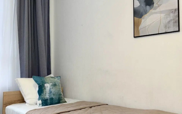Na Aminyevskom Shosse 4D/1 Flat with Balcony and City Veiw