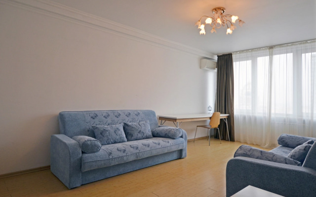 68 Two-Room Apartment Noviy Arbat