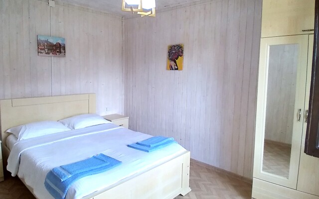 U Rechki 2 Guest House