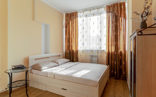 Prim Rooms Avrora in the city center