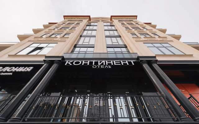 Отель Континент