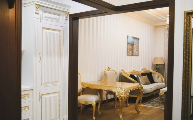 Monday Royal Apart Hotel