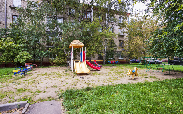 Asapro S Balkonom U Metro Skhodnenskaya Flat
