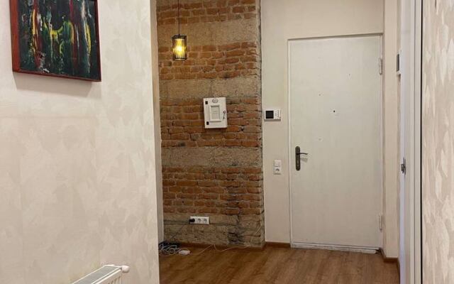 Old Avenue Apart-Hotel