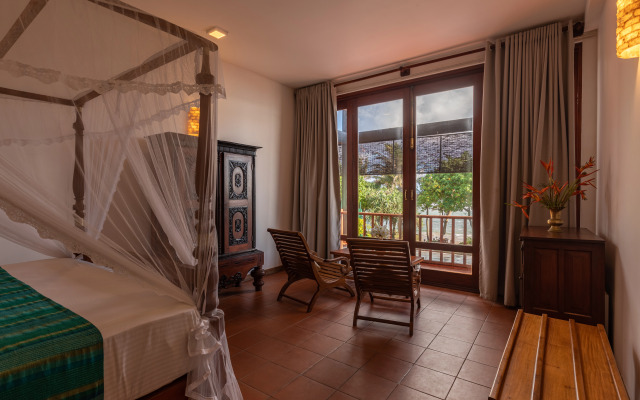 South Point Ocean 8 bedroom beach front Villa
