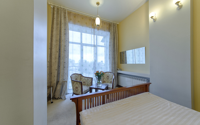 3-komnatnye HomeApart pr-t Nezavisimosti, 13 Apartments